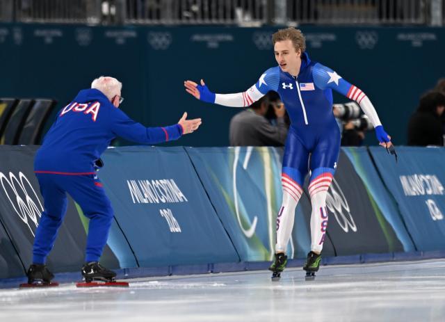 (260214) -- MILAN, Feb. 14, 2026 (Xinhua) -- Jordan Stolz (R) of the United States celebrates after the speed skating men's 500m final at the Milan-Cortina 2026 Olympic Winter Games in Milan, Italy, Feb. 14, 2026. (Xinhua/Wu Wei)