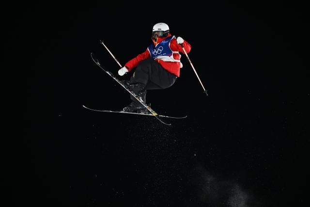 (260214) -- LIVIGNO, Feb. 14, 2026 (Xinhua) -- Yang Ruyi of China competes during the free skiing women's freeski big air qualification at the Milan-Cortina 2026 Olympic Winter Games in Livigno, Italy, Feb. 14, 2026. (Xinhua/Zhang Hongxiang)
