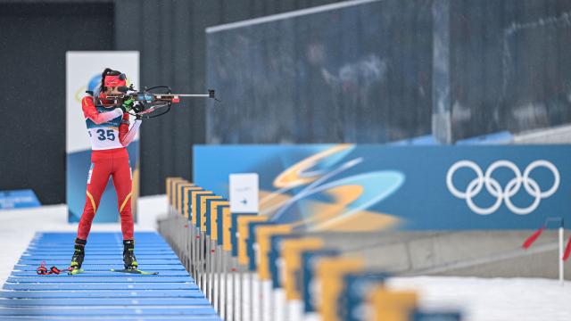 (260214) -- ANTERSELVA, Feb. 14, 2026 (Xinhua) -- Chu Yuanmeng of China competes during the biathlon women's 7.5km sprint event at the Milan-Cortina 2026 Olympic Winter Games in Anterselva, Italy, Feb. 14, 2026. (Xinhua/Jiang Han)