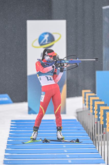 (260214) -- ANTERSELVA, Feb. 14, 2026 (Xinhua) -- Meng Fanqi of China competes during the biathlon women's 7.5km sprint event at the Milan-Cortina 2026 Olympic Winter Games in Anterselva, Italy, Feb. 14, 2026. (Xinhua/Jiang Han)