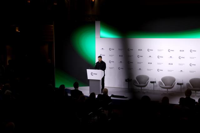 (260215) -- MUNICH, Feb. 15, 2026 (Xinhua) -- Ukrainian President Volodymyr Zelensky speaks during the 62nd Munich Security Conference (MSC) in Munich, Germany, Feb. 14, 2026. Ukrainian President Volodymyr Zelensky said Saturday in Munich, Germany that Ukraine is ready for an agreement that will bring real peace, the Ukrinform news agency reported. (Xinhua/Li Ying)