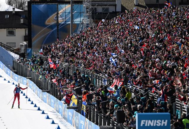 (260215) -- TESERO, Feb. 15, 2026 (Xinhua) -- Johannes Hoesflot Klaebo of Norway competes during the cross-country skiing men's 4X7.5km relay match at the Milan-Cortina 2026 Olympic Winter Games in Tesero, Italy, Feb. 15, 2026. (Xinhua/He Canling)