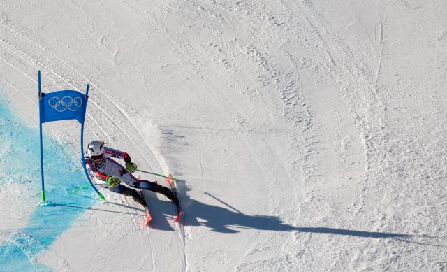 (260215) -- CORTINA D'AMPEZZO, Feb. 15, 2026 (Xinhua) -- Thea Louise Stjernesund of Norway competes during the alpine skiing women's giant slalom run 2 at the Milan-Cortina 2026 Olympic Winter Games in Cortina, Italy, Feb. 15, 2026. (Xinhua/Fei Maohua)