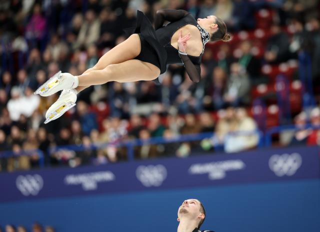 (260216) -- MILAN, Feb. 16, 2026 (Xinhua) -- Karina Akopova and Nikita Rakhmanin of Armenia perform during the figure skating pair skating short program match at the Milan-Cortina 2026 Olympic Winter Games in Milan, Italy, Feb. 15, 2026. (Xinhua/Li Ming)