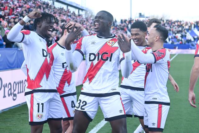 (260216) -- MADRID, Feb. 16, 2026 (Xinhua) -- Nobel Mendy (C) of Vallecano celebrates a goal with teammates during the La Liga football match between Rayo Vallecano and Atletico de Madrid in Madrid, Spain, Feb. 15, 2026. (Photo by Gustavo Valiente/Xinhua)
