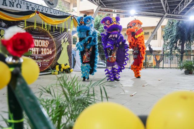 (260216) -- MANILA, Feb. 16, 2026 (Xinhua) -- People perform lion dance at a school in celebration of the Lunar New Year in Manila, the Philippines, Feb. 16, 2026. (Xinhua/Rouelle Umali)