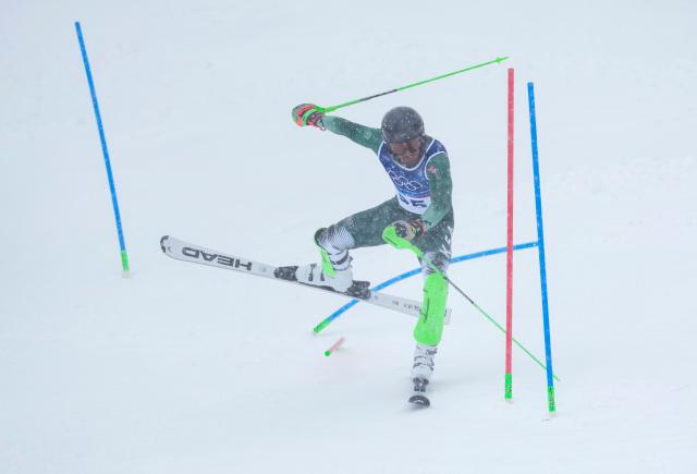 (260216) -- BORMIO, Feb. 16, 2026 (Xinhua) -- Fayik Abdi of Saudi Arabia competes during the alpine skiing men's slalom event at the Milan-Cortina 2026 Olympic Winter Games in Bormio, Italy, Feb. 16, 2026. (Xinhua/Hu Huhu)
