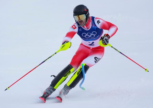 (260216) -- BORMIO, Feb. 16, 2026 (Xinhua) -- Loic Meillard of Switzerland competes during the alpine skiing men's slalom event at the Milan-Cortina 2026 Olympic Winter Games in Bormio, Italy, Feb. 16, 2026. (Xinhua/Hu Huhu)