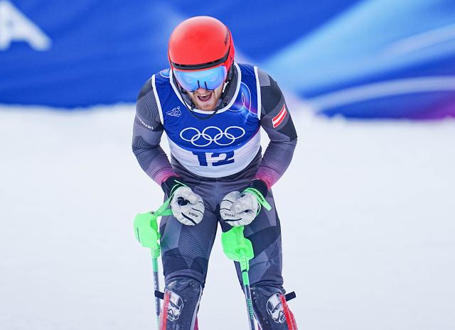(260216) -- BORMIO, Feb. 16, 2026 (Xinhua) -- Fabio Gstrein of Austria celebrates after the alpine skiing men's slalom event at the Milan-Cortina 2026 Olympic Winter Games in Bormio, Italy, Feb. 16, 2026. (Xinhua/Yan Linyun)