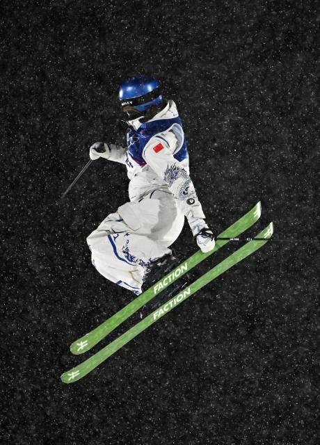 (260216) -- LIVIGNO, Feb. 16, 2026 (Xinhua) -- Gu Ailing of China competes during the freestyle skiing women's freeski big air final at the Milan-Cortina 2026 Olympic Winter Games in Livigno, Italy, Feb. 16, 2026. (Xinhua/Zhang Hongxiang)
