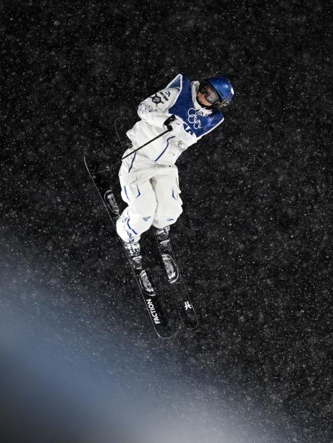 (260216) -- LIVIGNO, Feb. 16, 2026 (Xinhua) -- Gu Ailing of China competes during the freestyle skiing women's freeski big air final at the Milan-Cortina 2026 Olympic Winter Games in Livigno, Italy, Feb. 16, 2026. (Xinhua/Xia Yifang)