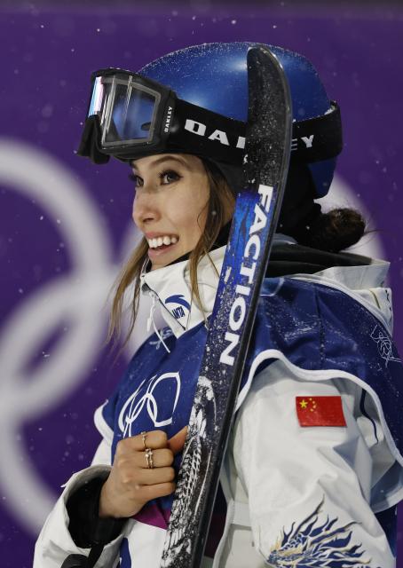 (260216) -- LIVIGNO, Feb. 16, 2026 (Xinhua) -- Gu Ailing of China waits for her score during the freestyle skiing women's freeski big air final at the Milan-Cortina 2026 Olympic Winter Games in Livigno, Italy, Feb. 16, 2026. (Xinhua/Wang Peng)