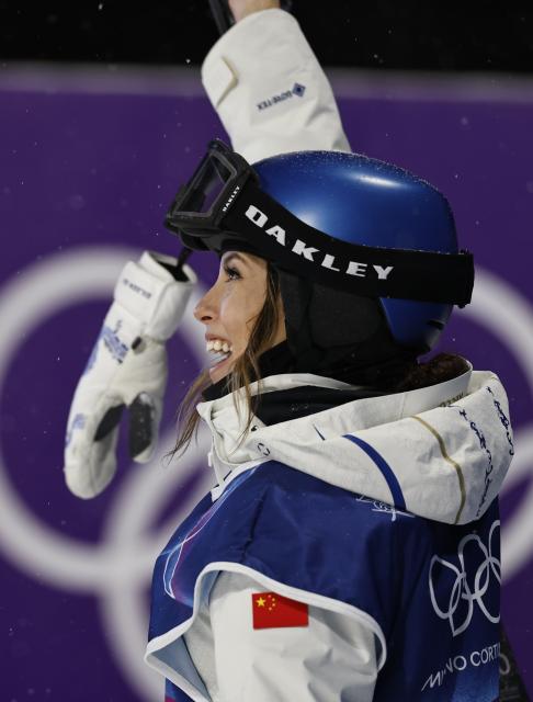 (260216) -- LIVIGNO, Feb. 16, 2026 (Xinhua) -- Gu Ailing of China celebrates during the freestyle skiing women's freeski big air final at the Milan-Cortina 2026 Olympic Winter Games in Livigno, Italy, Feb. 16, 2026. (Xinhua/Wang Peng)