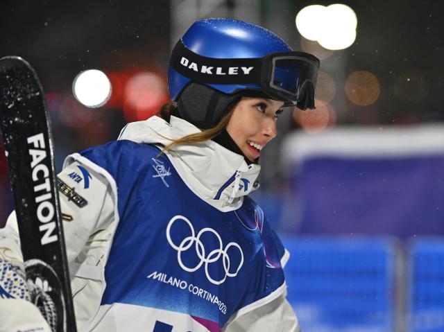 (260216) -- LIVIGNO, Feb. 16, 2026 (Xinhua) -- Gu Ailing of China reacts during the freestyle skiing women's freeski big air final at the Milan-Cortina 2026 Olympic Winter Games in Livigno, Italy, Feb. 16, 2026. (Xinhua/Zhang Hongxiang)