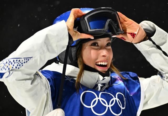 (260216) -- LIVIGNO, Feb. 16, 2026 (Xinhua) -- Gu Ailing of China reacts during the freestyle skiing women's freeski big air final at the Milan-Cortina 2026 Olympic Winter Games in Livigno, Italy, Feb. 16, 2026. (Xinhua/Zhang Hongxiang)
