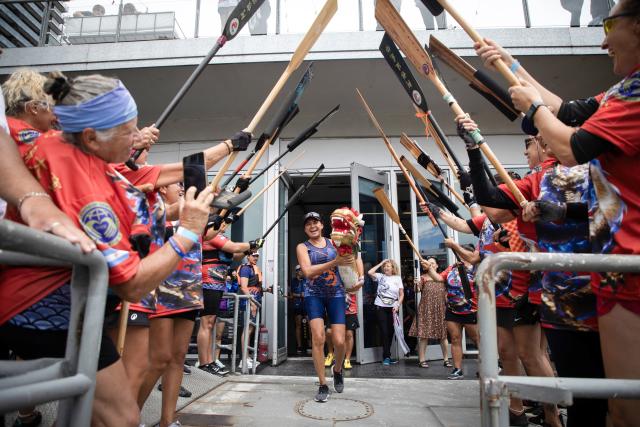 (260217) -- BEIJING, Feb. 17, 2026 (Xinhua) -- People participate in a dragon boat race to celebrate the Lunar New Year in Buenos Aires, Argentina, Feb. 15, 2026. (Photo by Martin Zabala/Xinhua)