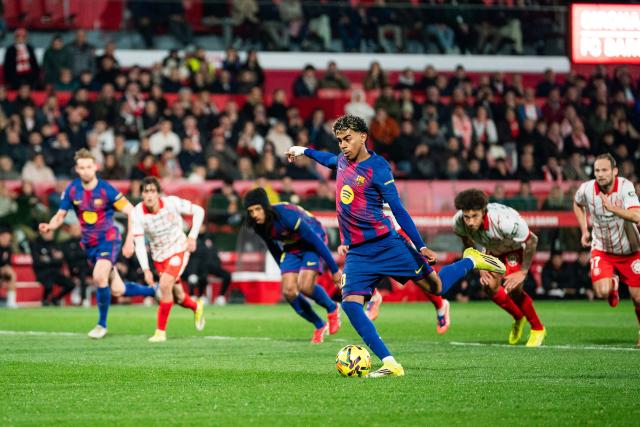 (260217) -- GIRONA, Feb. 17, 2026 (Xinhua) -- Lamine Yamal of Barcelona shoots from the penalty spot during the La Liga football match between Girona FC and FC Barcelona in Girona, Spain, Feb. 16, 2026. (Photo by Joan Gosa/Xinhua)