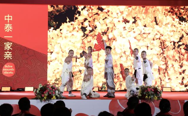(260217) -- BANGKOK, Feb. 17, 2026 (Xinhua) -- Performers stage martial arts at Siam Paragon shopping mall in Bangkok, Thailand, Feb. 14, 2026. A series of events celebrating Chinese New Year are held here from Feb. 14 to 18, bringing a strong festive vibe to visitors. (Xinhua/Sun Weitong)