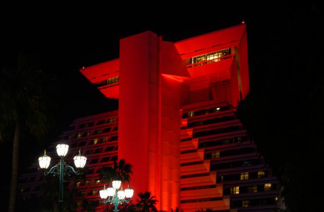 (260217) -- DOHA, Feb. 17, 2026 (Xinhua) -- This photo taken on Feb. 16, 2026 shows the Sheraton Grand Doha Resort & Convention Hotel illuminated in celebration of the Chinese New Year in Doha, Qatar. (Photo by Nikku/Xinhua)