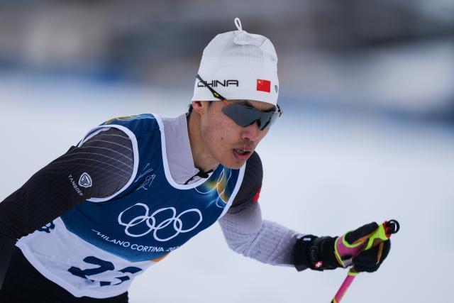 (260217) -- TESERO, Feb. 17, 2026 (Xinhua) -- Zhao Jiawen of China competes during the cross-country event of Nordic Combined Individual Gundersen Large Hill/10km at the Milan-Cortina 2026 Olympic Winter Games in Tesero, Italy, Feb. 17, 2026. (Xinhua/Peng Ziyang)
