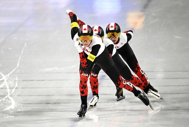 (260217) -- MILAN, Feb. 17, 2026 (Xinhua) -- Ivanie Blondin (R), Valerie Maltais (C) and Isabelle Weidemann of Canada compete during the speed skating women's team pursuit final A between Canada and the Netherlands at the Milan-Cortina 2026 Olympic Winter Games in Milan, Italy, Feb. 17, 2026. (Xinhua/Wu Wei)