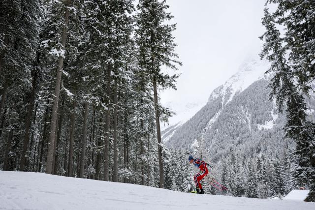 (260217) -- ANTERSELVA, Feb. 17, 2026 (Xinhua) -- Martin Uldal of Norway competes during the biathlon men's 4x7.5km relay at the 2026 Milan-Cortina Winter Olympics in Anterselva, Italy, Feb. 17, 2026. (Xinhua/Zhang Tao)