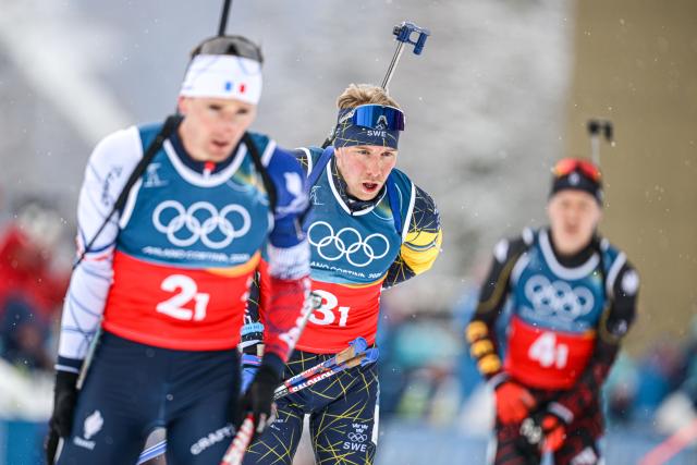 (260217) -- ANTERSELVA, Feb. 17, 2026 (Xinhua) -- Viktor Brandt (C) of Sweden competes during the biathlon men's 4x7.5km relay at the 2026 Milan-Cortina Winter Olympics in Anterselva, Italy, Feb. 17, 2026. (Xinhua/Jiang Han)