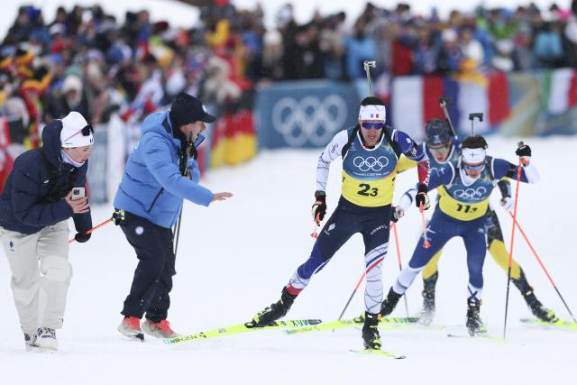 (260217) -- ANTERSELVA, Feb. 17, 2026 (Xinhua) -- Quentin Fillon Maillet (front) of France competes during the biathlon men's 4x7.5km relay at the 2026 Milan-Cortina Winter Olympics in Anterselva, Italy, Feb. 17, 2026. (Xinhua/Zhang Tao)