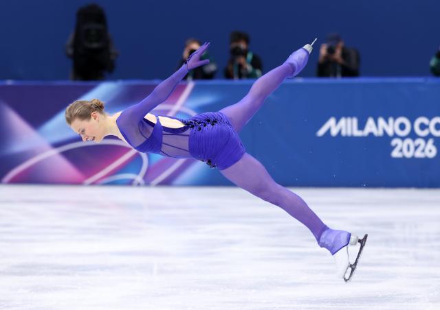 (260217) -- MILAN, Feb. 17, 2026 (Xinhua) -- Lorine Schild of France competes during the short program match of figure skating women single skating at the Milan-Cortina 2026 Olympic Winter Games in Milan, Italy, Feb. 17, 2026. (Xinhua/Chen Yichen)
