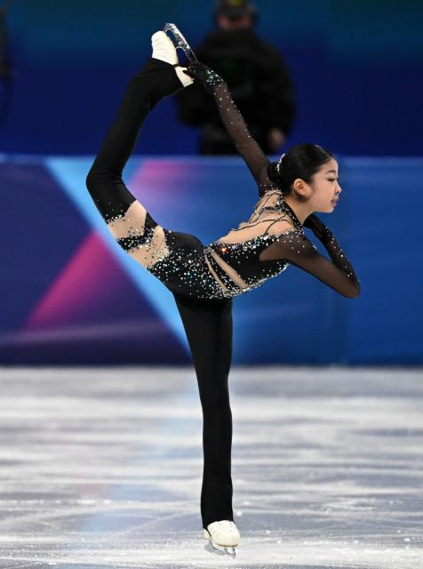 (260217) -- MILAN, Feb. 17, 2026 (Xinhua) -- Zhang Ruiyang of China competes during the short program match of figure skating women single skating at the Milan-Cortina 2026 Olympic Winter Games in Milan, Italy, Feb. 17, 2026. (Xinhua/Cheng Min)