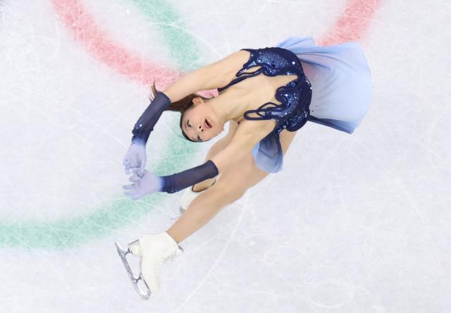 (260217) -- MILAN, Feb. 17, 2026 (Xinhua) -- Sakamoto Kaori of Japan competes during the short program match of figure skating women single skating at the Milan-Cortina 2026 Olympic Winter Games in Milan, Italy, Feb. 17, 2026. (Xinhua/Cheng Min)