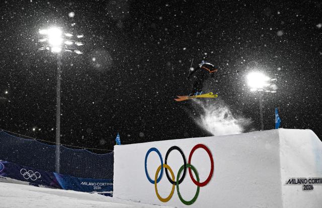 (260218) -- LIVIGNO, Feb. 18, 2026 (Xinhua) -- Tormod Frostad of Norway competes during Freestyle Skiing Men's Freeski Big Air Final at the Milan-Cortina 2026 Olympic Winter Games in Livigno, Italy, Feb. 17, 2026. (Xinhua/Xia Yifang)