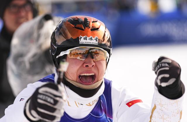 (260218) -- LIVIGNO, Feb. 18, 2026 (Xinhua) -- Xu Mengtao of China reacts after the freestyle skiing women's aerials final 2 at the Milan-Cortina 2026 Olympic Winter Games in Livigno, Italy, Feb. 18, 2026. (Xinhua/Wu Huiwo)