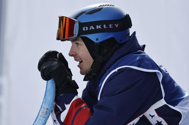 (260218) -- LIVIGNO, Feb. 18, 2026 (Xinhua) -- Jake Canter of the United States reacts after the snowboard men's slopestyle final at the Milan-Cortina 2026 Olympic Winter Games in Livigno, Italy, Feb. 18, 2026. (Xinhua/Wang Peng)
