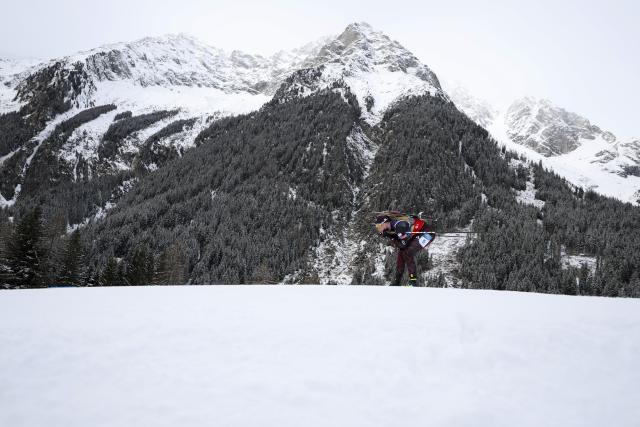 (260219) -- ANTERSELVA, Feb. 19, 2026 (Xinhua) -- Julia Tannheimer of Germany competes during the biathlon women's 4x6km relay at the 2026 Milan-Cortina Winter Olympics in Anterselva, Italy, Feb. 18, 2026. (Xinhua/Zhang Tao)