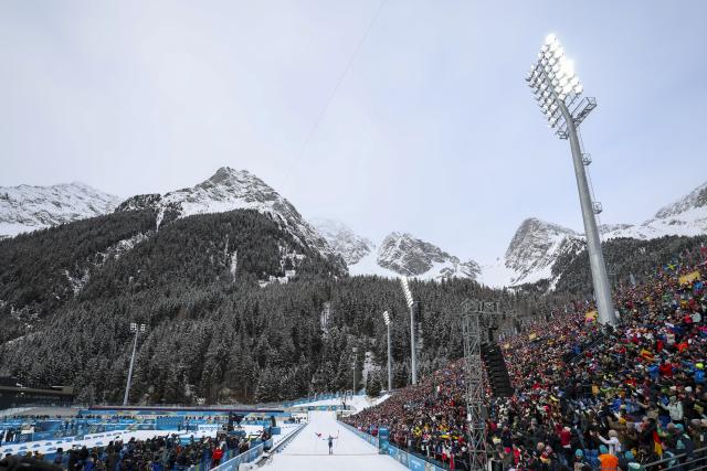 (260219) -- ANTERSELVA, Feb. 19, 2026 (Xinhua) -- Julia Simon of France crosses the finish line during the biathlon women's 4x6km relay at the 2026 Milan-Cortina Winter Olympics in Anterselva, Italy, Feb. 18, 2026. (Xinhua/Zhang Tao)