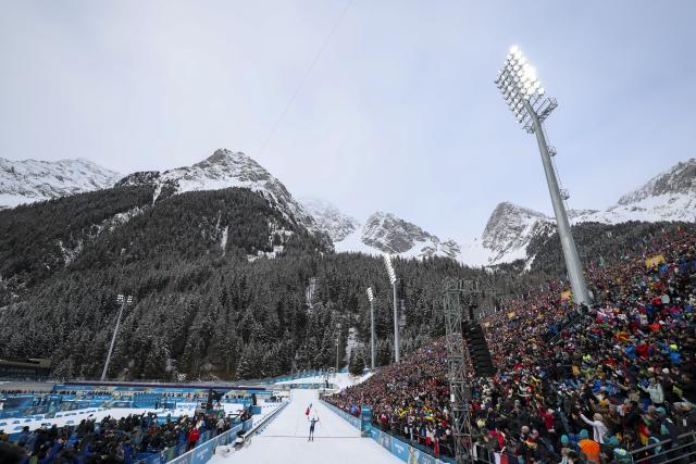 (260219) -- ANTERSELVA, Feb. 19, 2026 (Xinhua) -- Julia Simon of France crosses the finish line during the biathlon women's 4x6km relay at the 2026 Milan-Cortina Winter Olympics in Anterselva, Italy, Feb. 18, 2026. (Xinhua/Zhang Tao)