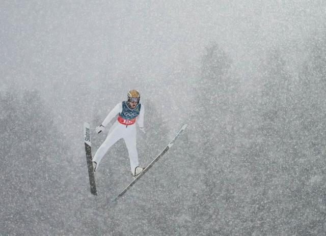 (260219) -- PREDAZZO, Feb. 19, 2026 (Xinhua) -- Andreas Skoglund of Norway competes during the ski jumping competition round of the nordic combined team sprint at the 2026 Milan-Cortina Winter Olympics in Predazzo, Italy, Feb. 19, 2026. (Xinhua/Meng Yongmin)