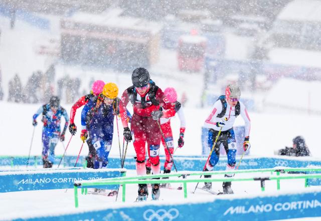 (260219) -- BORMIO, Feb. 19, 2026 (Xinhua) -- Athletes compete during the heat 3 of the ski mountaineering men's sprint event at the Milan-Cortina 2026 Olympic Winter Games in Bormio, Italy, Feb. 19, 2026. (Xinhua/Yan Linyun)