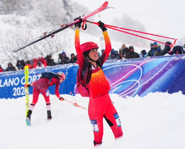 (260219) -- BORMIO, Feb. 19, 2026 (Xinhua) -- Ana Alonso Rodriguez of Spain celebrates after the ski mountaineering women's sprint event at the Milan-Cortina 2026 Olympic Winter Games in Bormio, Italy, Feb. 19, 2026. (Xinhua/Yan Linyun)