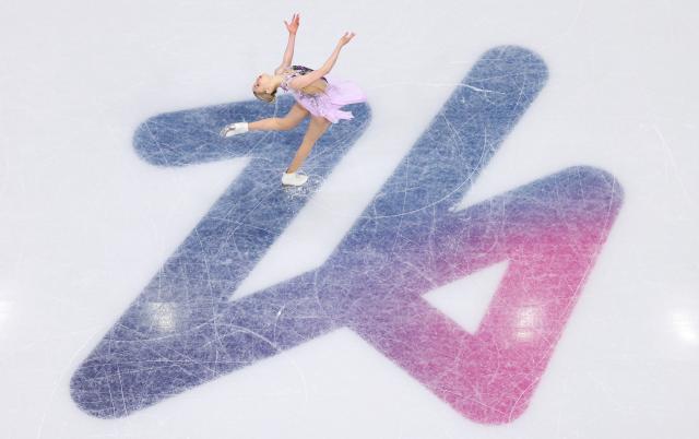 (260219) -- MILAN, Feb. 19, 2026 (Xinhua) -- Kimmy Repond of Switzerland competes during the free skating match of figure skating women single skating at the Milan-Cortina 2026 Olympic Winter Games in Milan, Italy, Feb. 19, 2026. (Xinhua/Li Ming)
