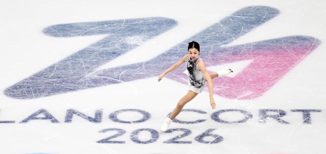 (260219) -- MILAN, Feb. 19, 2026 (Xinhua) -- Zhang Ruiyang of China competes during the free skating match of figure skating women single skating at the Milan-Cortina 2026 Olympic Winter Games in Milan, Italy, Feb. 19, 2026. (Xinhua/Cheng Min)