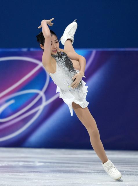 (260219) -- MILAN, Feb. 19, 2026 (Xinhua) -- Zhang Ruiyang of China competes during the free skating match of figure skating women single skating at the Milan-Cortina 2026 Olympic Winter Games in Milan, Italy, Feb. 19, 2026. (Xinhua/Xue Yuge)