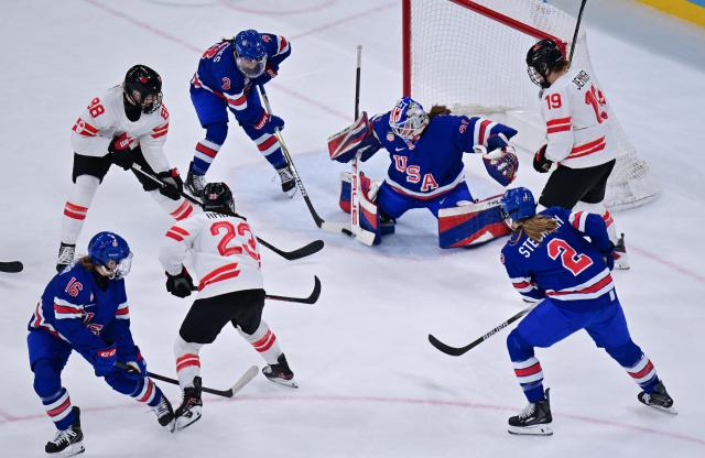 (260219) -- MILAN, Feb. 19, 2026 (Xinhua) -- Goalkeeper Aerin Frankel of the United States saves the puck during the ice hockey women's gold medal game between the United States and Canada at the Milan-Cortina 2026 Olympic Winter Games in Milan, Italy, Feb. 19, 2026. (Xinhua/Tao Xiyi)