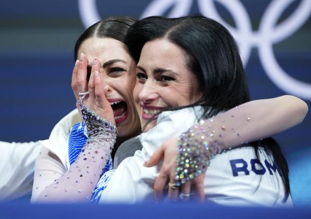 (260219) -- MILAN, Feb. 19, 2026 (Xinhua) -- Julia Sauter of Romania reacts while waiting for her score during the free skating match of figure skating women single skating at the Milan-Cortina 2026 Olympic Winter Games in Milan, Italy, Feb. 19, 2026. (Xinhua/Xue Yuge)
