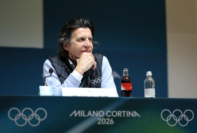 (260220) -- MILAN, Feb. 20, 2026 (Xinhua) -- Olympic Games Executive Director Christophe Dubi attends a press conference in Milan, Italy, Feb. 20, 2026. (Xinhua/Hu Xingyu)