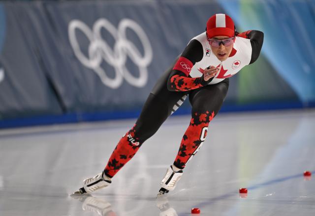 (260220) -- MILAN, Feb. 20, 2026 (Xinhua) -- Valerie Maltais of Canada competes during the speed skating women's 1500m event at the Milan-Cortina 2026 Olympic Winter Games in Milan, Italy, Feb. 20, 2026. (Xinhua/Wu Wei)