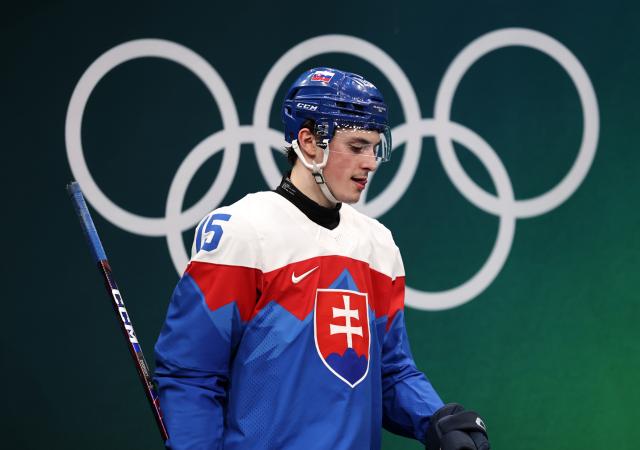 (260221) -- MILAN, Feb. 21, 2026 (Xinhua) -- Dalibor Dvorsky of Slovakia reacts during the ice hockey men's play-offs semifinal match between the United States and Slovakia at the Milan-Cortina 2026 Olympic Winter Games in Milan, Italy, Feb. 20, 2026. (Xinhua/Wang Kaiyan)