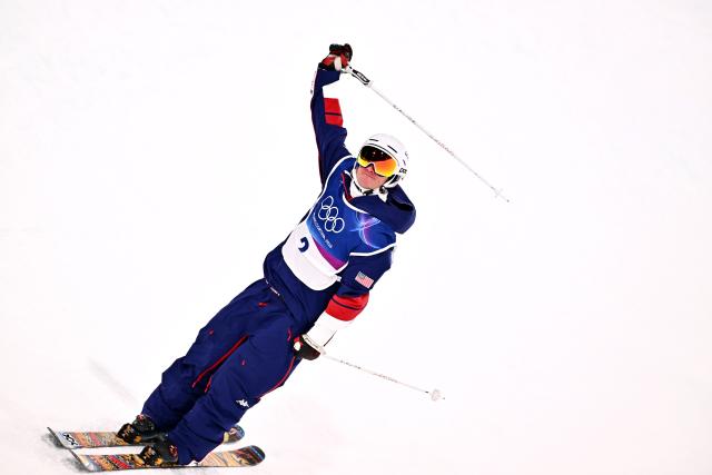 (260221) -- LIVIGNO, Feb. 21, 2026 (Xinhua) -- Alex Ferreira of the United States competes during the freestyle skiing men's freeski halfpipe final at the Milan-Cortina 2026 Olympic Winter Games in Livigno, Italy, Feb. 20, 2026. (Xinhua/Zhang Hongxiang)