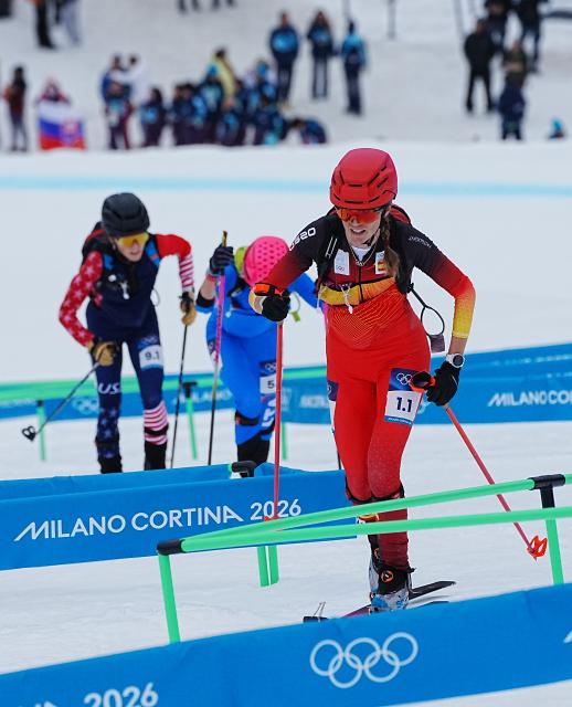 (260221) -- BORMIO, Feb. 21, 2026 (Xinhua) -- Ana Alonso Rodriguez (front) of Spain competes during the ski mountaineering mixed relay event at the Milan-Cortina 2026 Olympic Winter Games in Bormio, Italy, Feb. 21, 2026. (Xinhua/Yan Linyun)